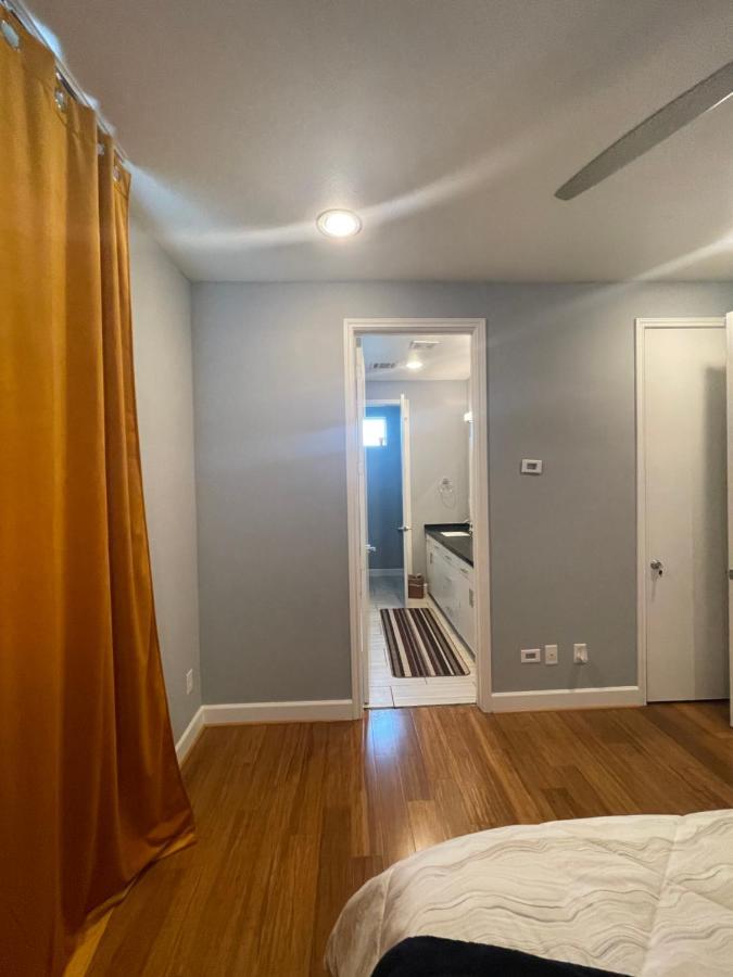 N-E-G Skai Midtown Of Houston Βίλα Εξωτερικό φωτογραφία
