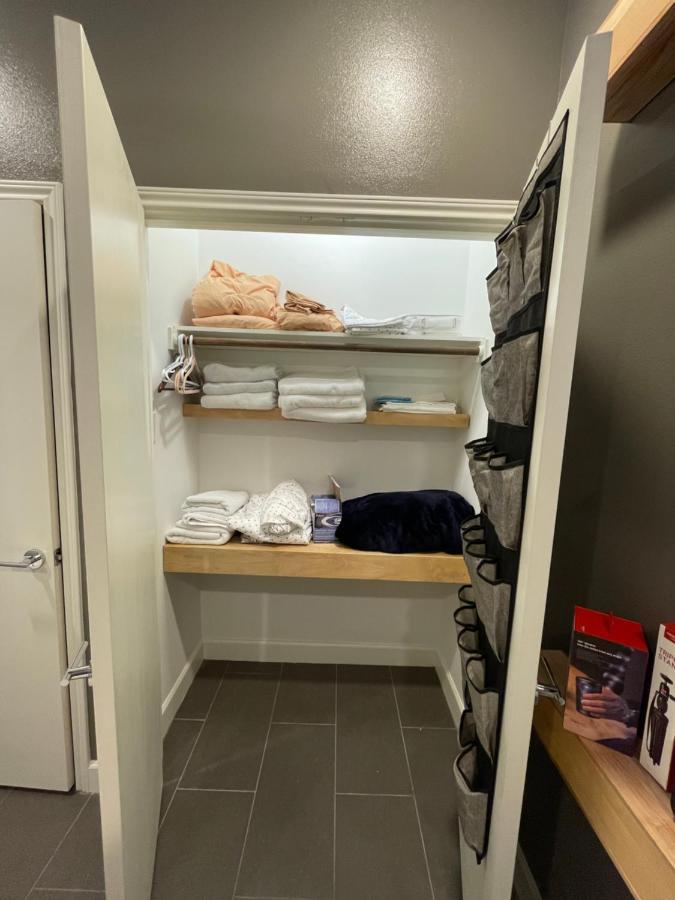 N-E-G Skai Midtown Of Houston Βίλα Εξωτερικό φωτογραφία