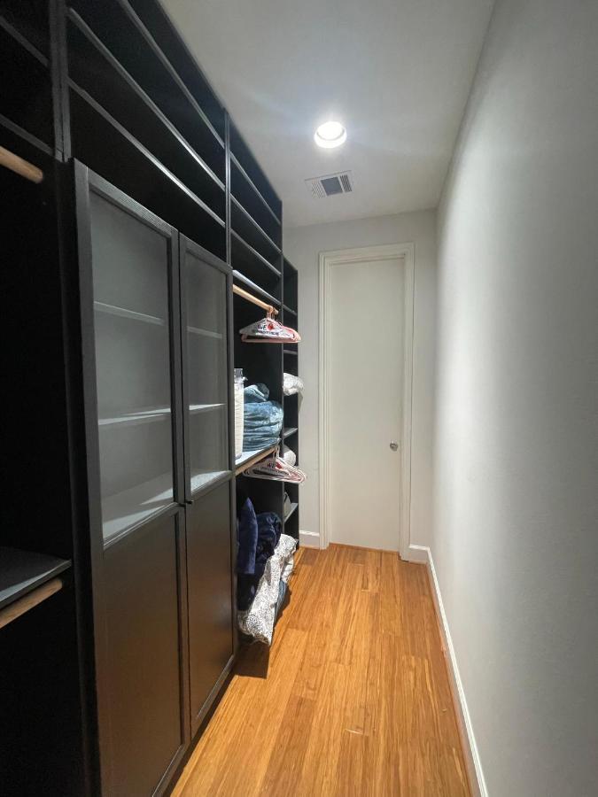 N-E-G Skai Midtown Of Houston Βίλα Εξωτερικό φωτογραφία