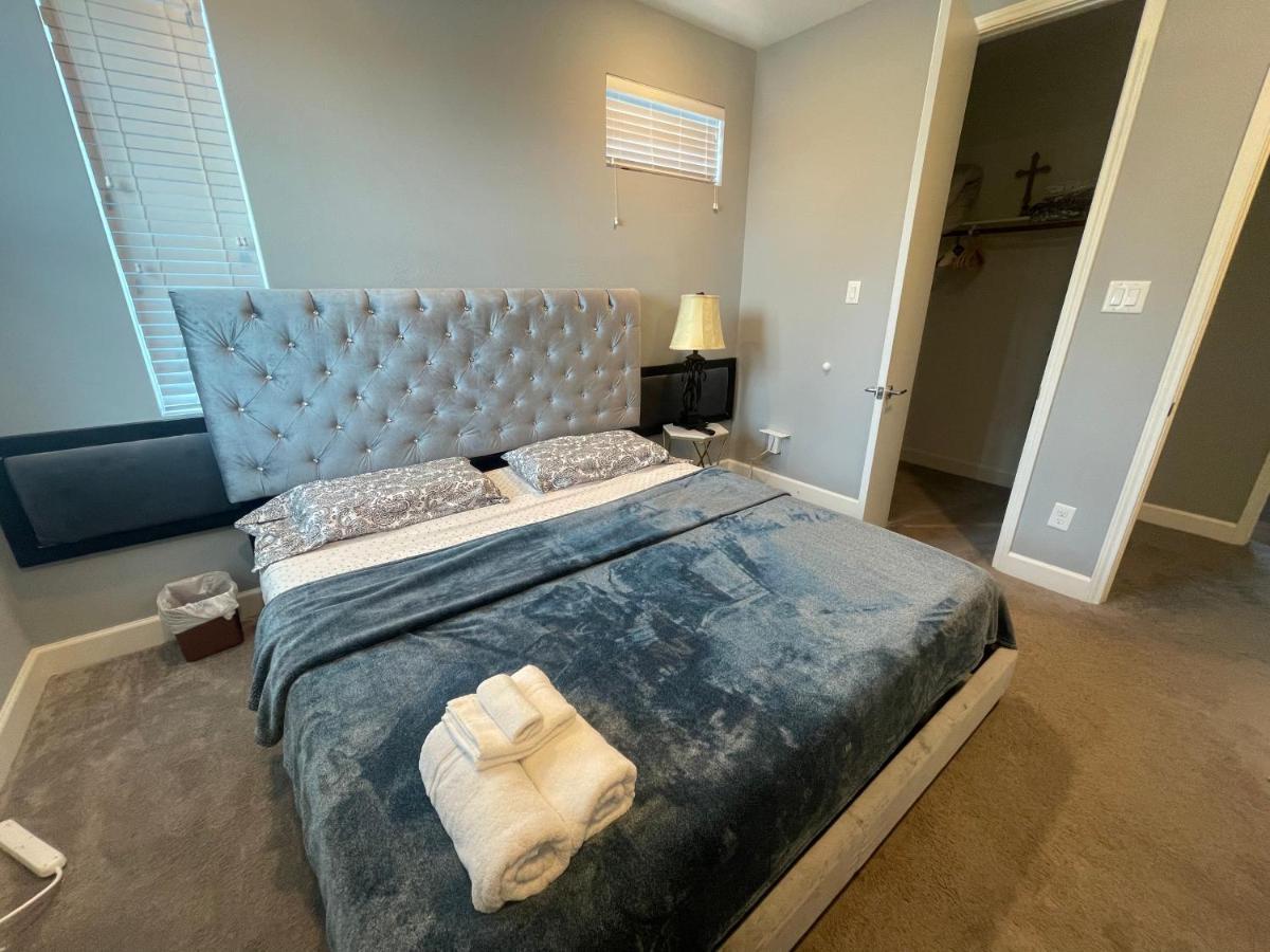 N-E-G Skai Midtown Of Houston Βίλα Εξωτερικό φωτογραφία