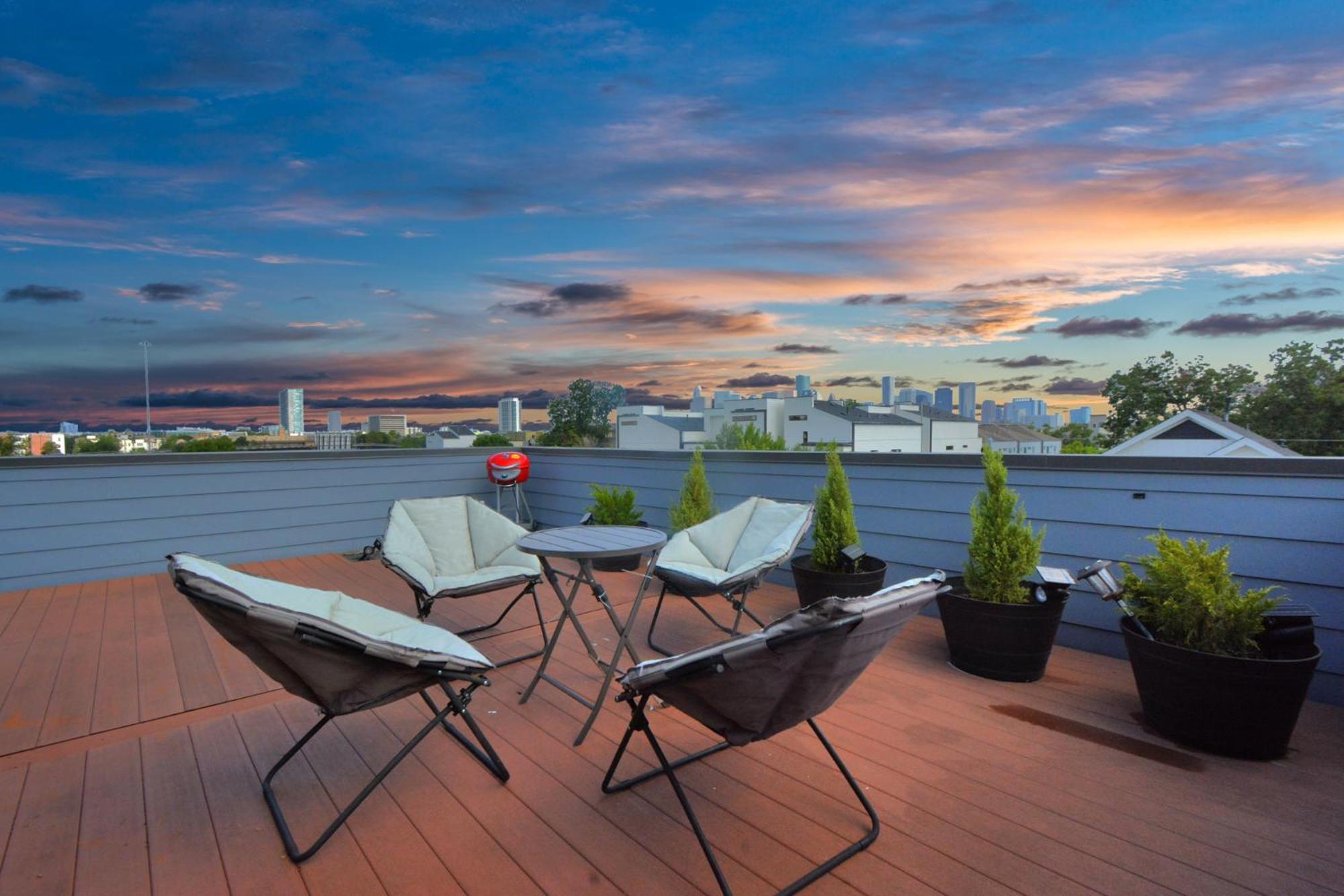 N-E-G Skai Midtown Of Houston Βίλα Εξωτερικό φωτογραφία